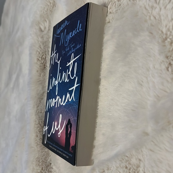 Book - Picture 4 of 4